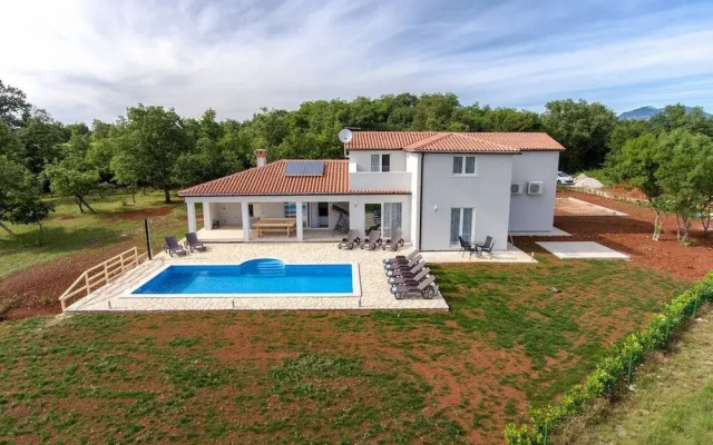 Private Villa in Sumber Near Rabac