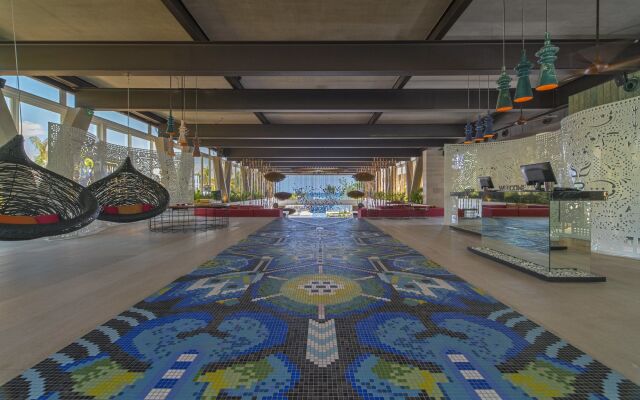W Punta de Mita