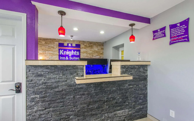 Knights Inn and Suites Salem