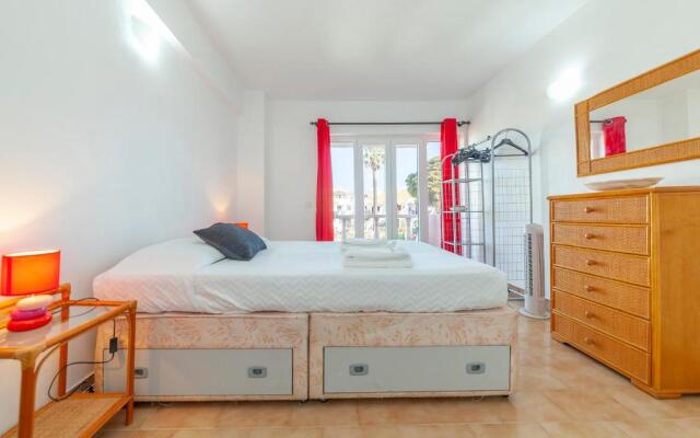 C06 - Water Tower Townhouse with Pool