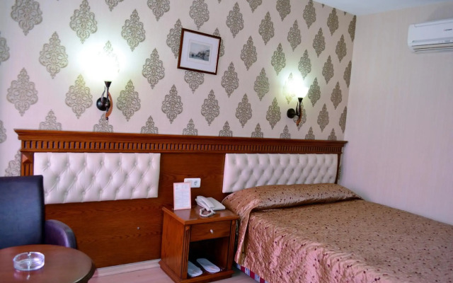 Ebru Hotel