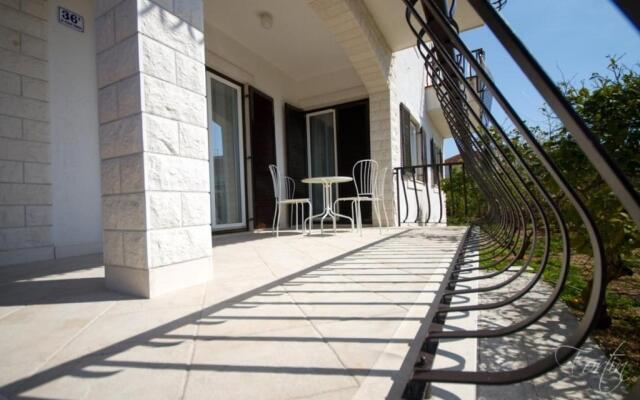 Apartments Terra Petrosa
