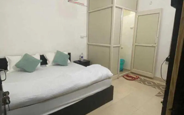 Pop 92131 Hotel Zara