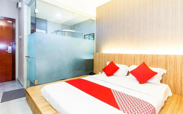 Super OYO 340 Comfort Hotel