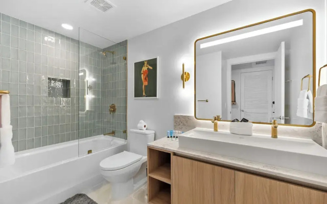 Panoramic City Views Studio in Miami