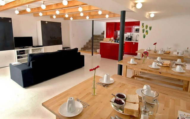 So Cool Hostel Porto