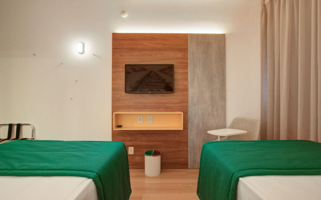 Summit Suítes Hotel Cruzeiro