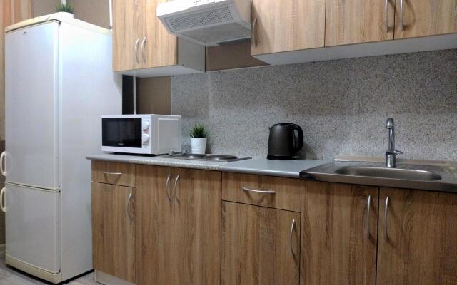 Apartment on Stroiteley street 2
