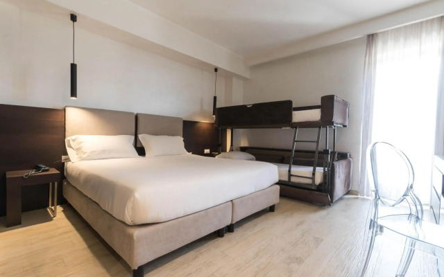 Sport Village Hotel & Spa