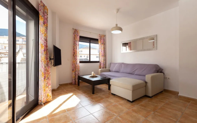 Tolox 2 in Tolox With 1 Bedrooms and 1 Bathrooms