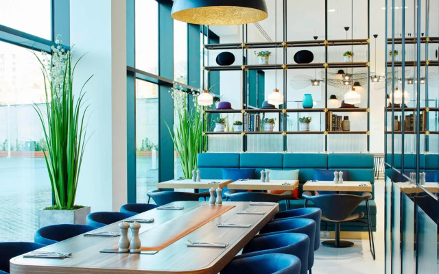 Courtyard by Marriott Luton Airport