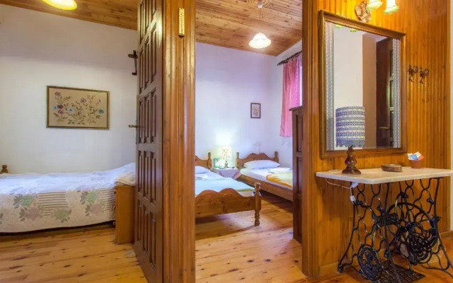 Nikoleri Studios & Apartments