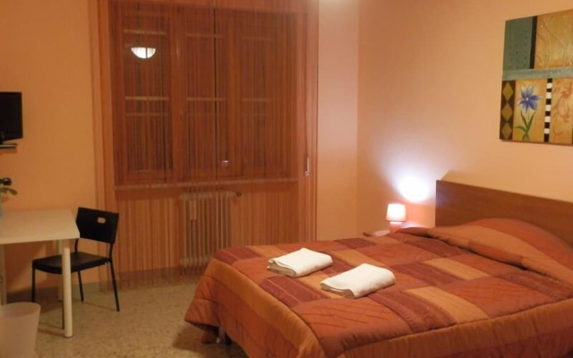 Airport Pisa Rooms