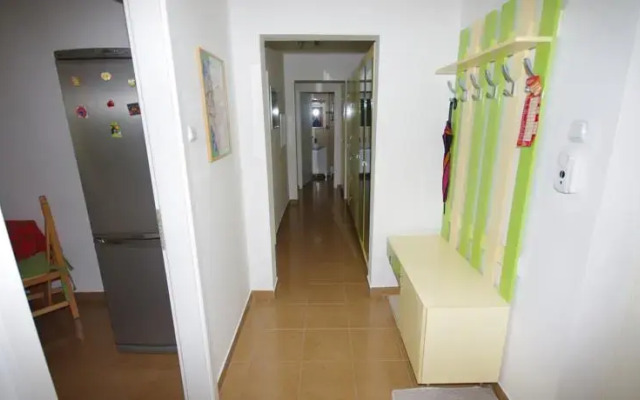 Happy Home Apartment