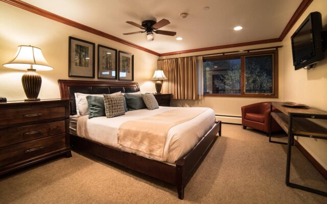 Manor Vail Lodge
