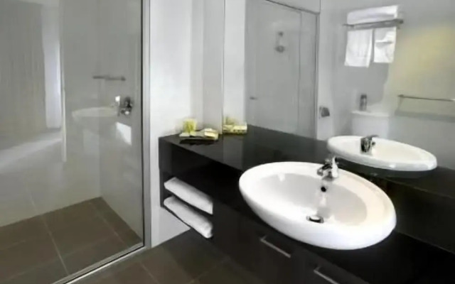 May Park Executive Apartments