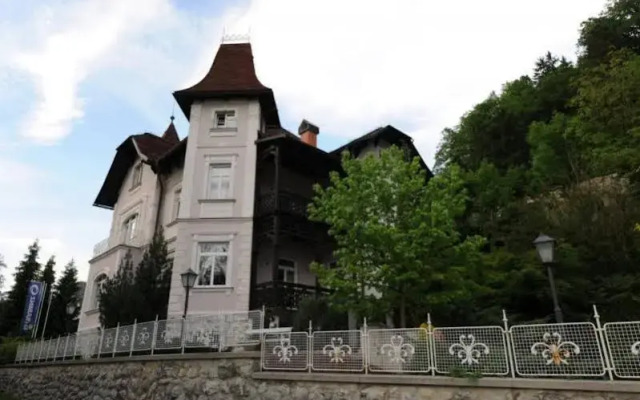 Vila Istra