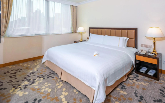 China Mayors Plaza Hotel