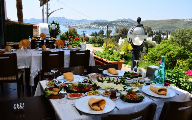 Queen Boutique Hotel