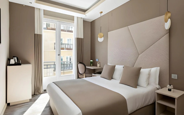 Hotel Atala Champs Elysées