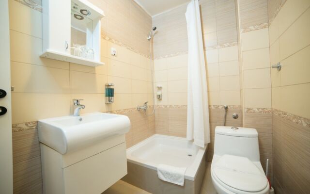 Dash Hotel