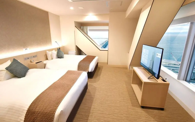 Odysis Suites Osaka Airport Hotel