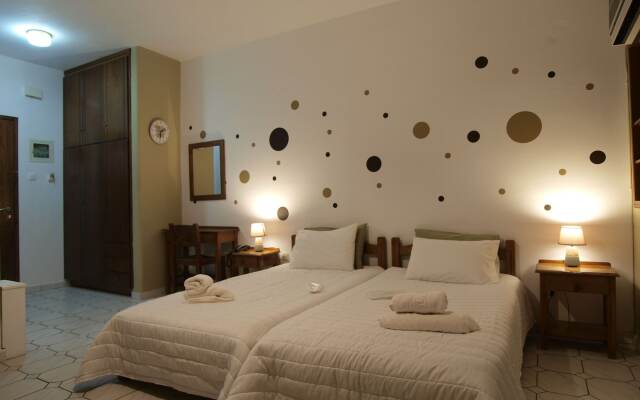 Kleopatra Traditional Hotel Apartments