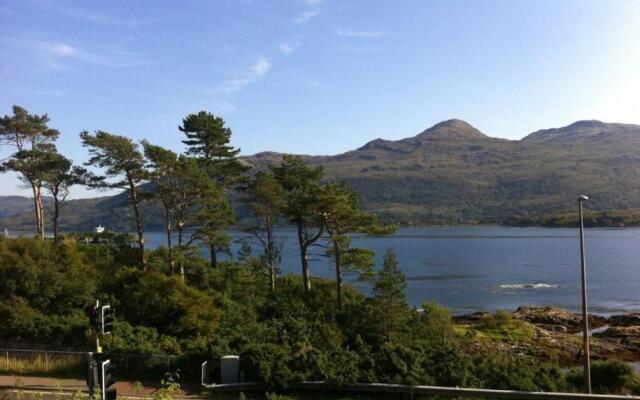 Lochalsh View en suite Kyle near Skye