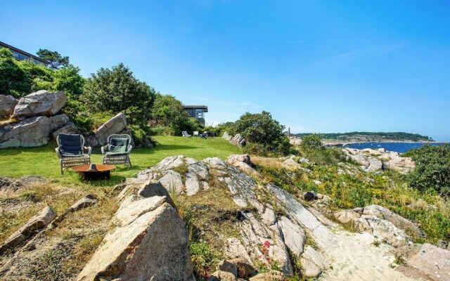 Stunning Apartment in Allinge With 1 Bedrooms and Wifi