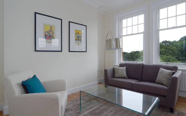 Hammersmith One - Q Home
