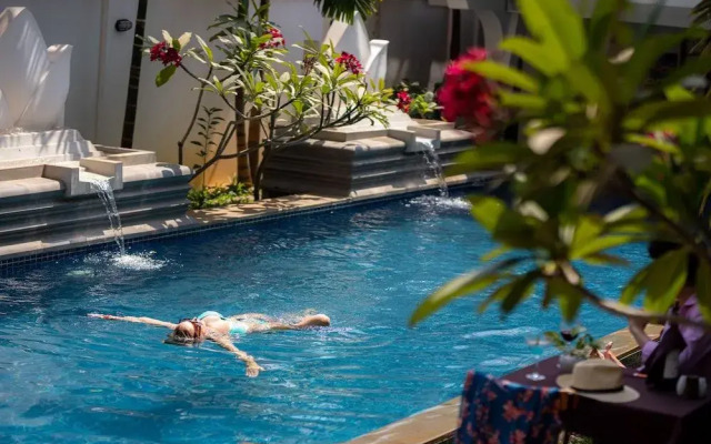 Model Angkor Hotel