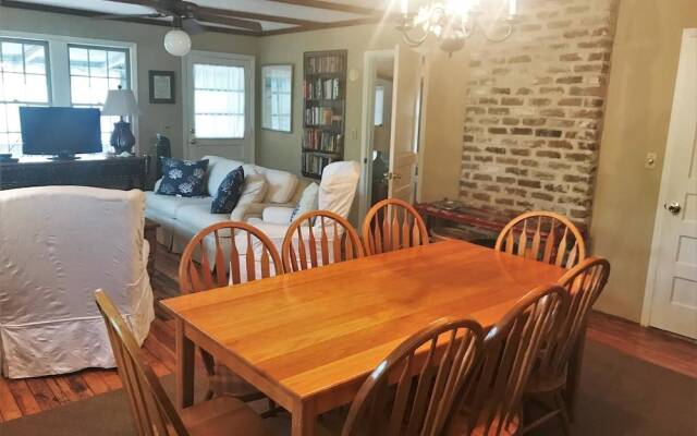 Decked Out - 4 Br Home