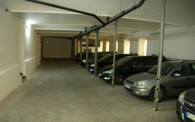 Hotel Adeba