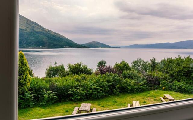 The Lodge On The Loch