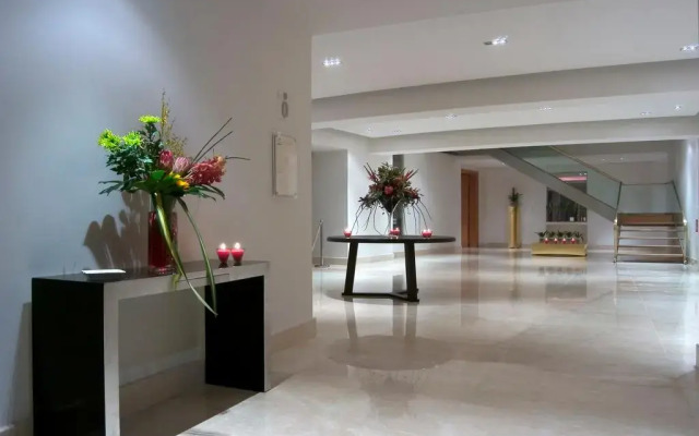 Plaza Resort Hotel
