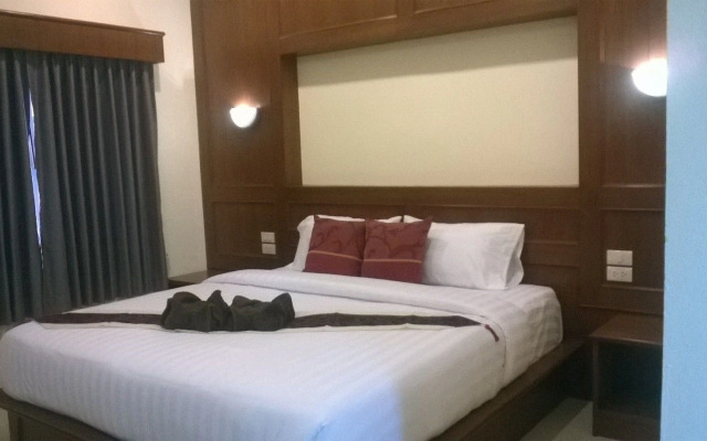 Tamarind Twin Resort