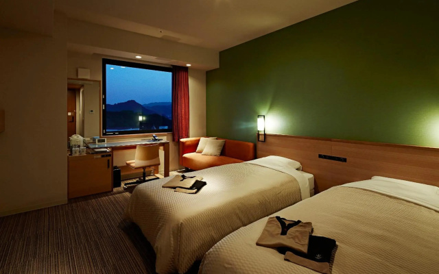 Candeo Hotels Matsuyama Okaido