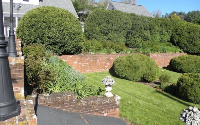 The Doctor's Inn Virginia