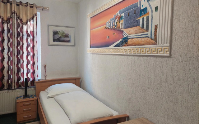 Hotel Restaurant Rhodos