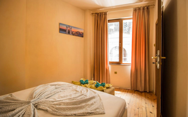 The Rocky House - Central & Private 2BDR