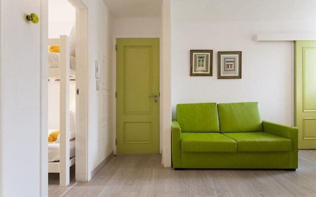 ALTIDO Charming 2BR Apt w/ workspace at the heart of Alfama