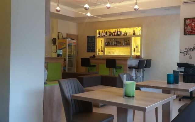 Minos Boutique Hotel