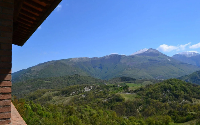 Sant'Apollinare Farm House