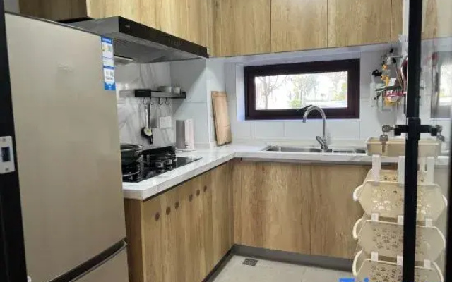 Lili Residence