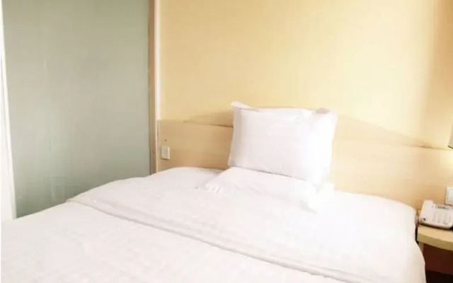7 Days Inn Xian Huaqing Pond Lintong