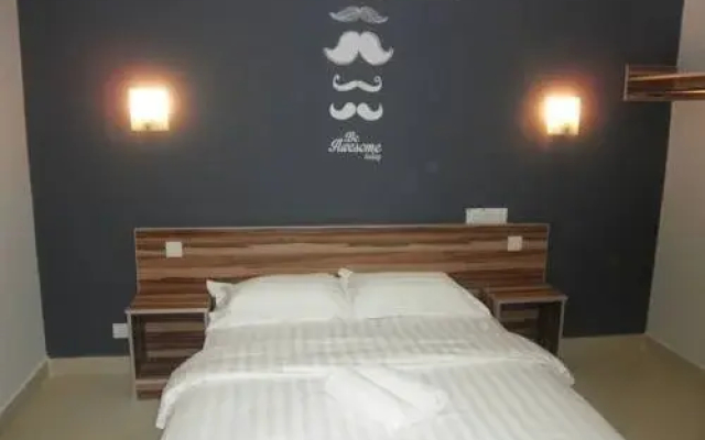 Rim Hotel