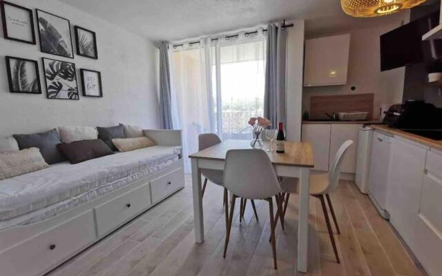 Le Cocon Gruissané - Idéalement situé - Rénové Piscine Parking