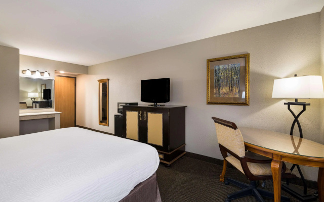 Revel Hotel Minot, SureStay Collection by Best Western