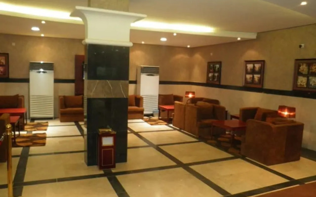 AlMuhaidb Nadwaa Aparthotel
