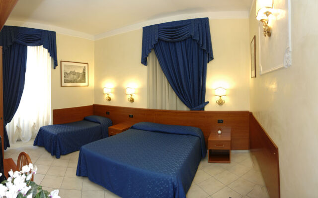 Arco Romano Rooms